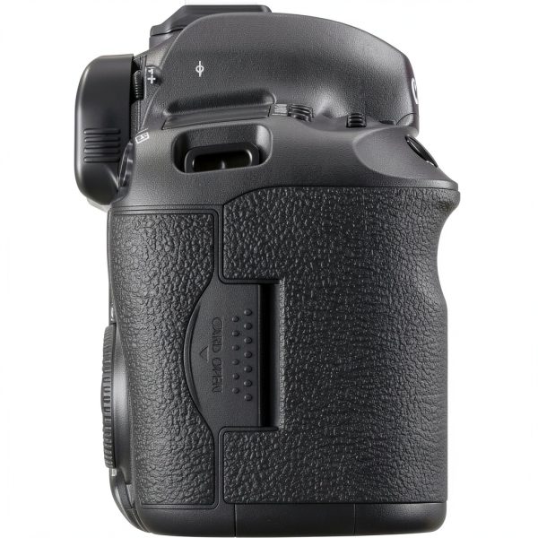 Canon EOS 5DS DSLR Camera Bundle 4K Monitor Pro Mic-4