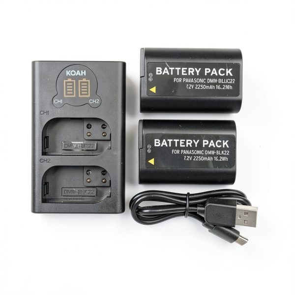 Panasonic LUMIX S9 Mirrorless Camera 18 40mm Lens Bundle-2